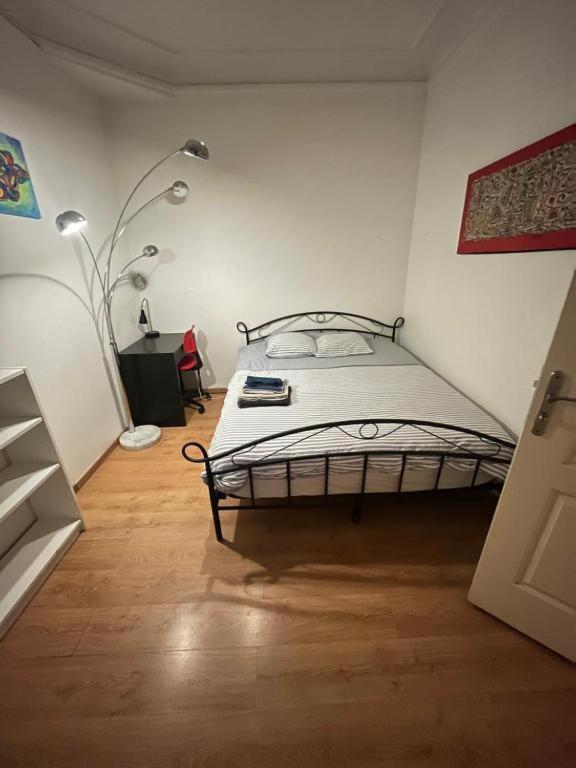Bed and Breakfast Coup De Coeur A Montmartre Paris Exterior foto